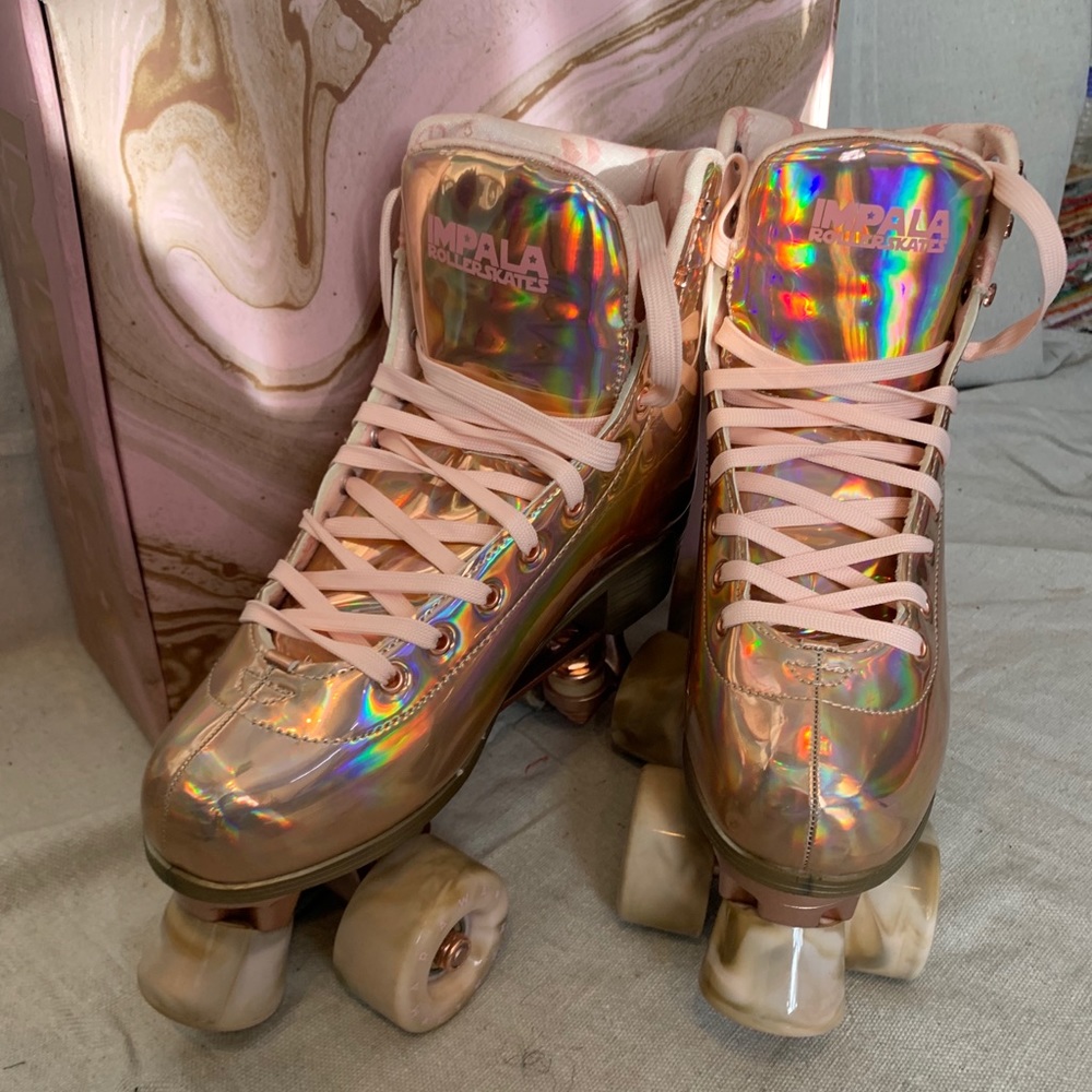 size 9 marawa rose gold impala roller skates